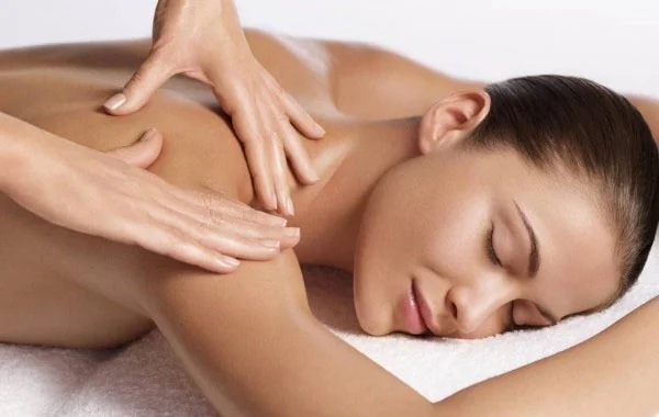 quiromasaje brunete, reflexologia podal brunete, masaje craneo facial brunete, reiki brunete, masaje bioenergetico brunete, masajes brunete, masajes boadilla, masajes villanueva de la cañada, masajes sevilla la nueva, masajes valdemorillo